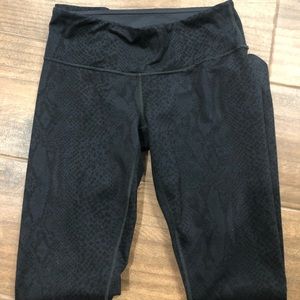 Lululemon Black Snake Skin Print Leggings